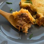 Запеканка картофельная с мясом, грибами и сыром